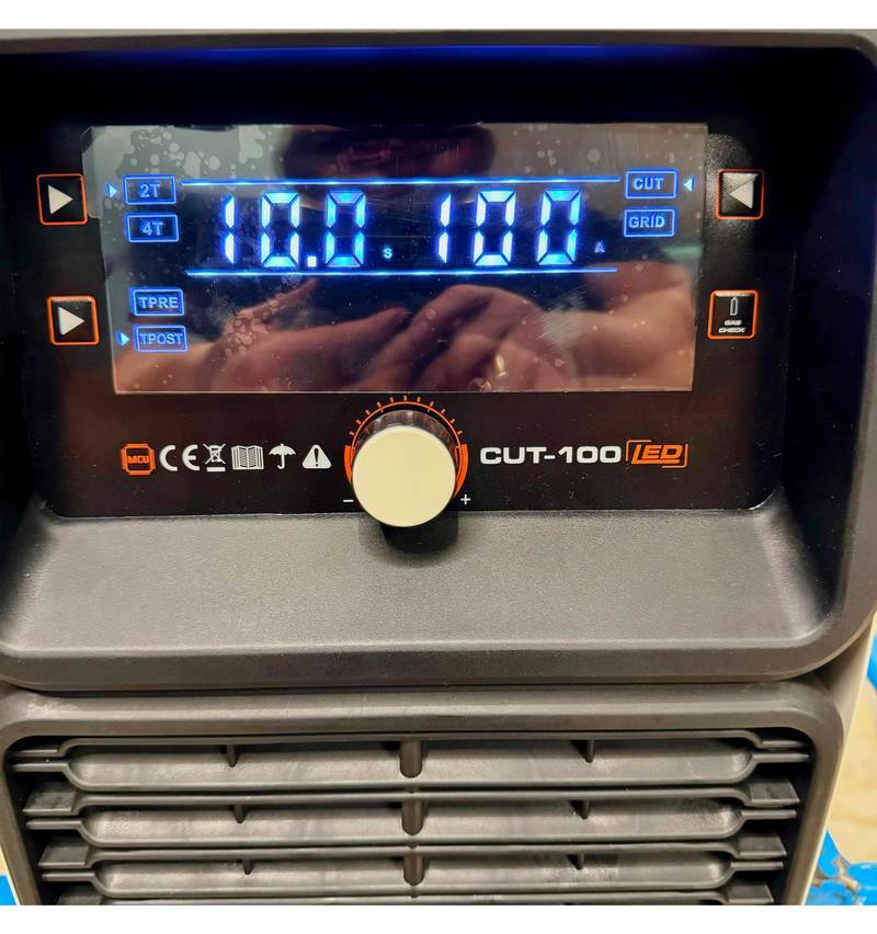 Fox Weld CUT 100 LED CNC - 04